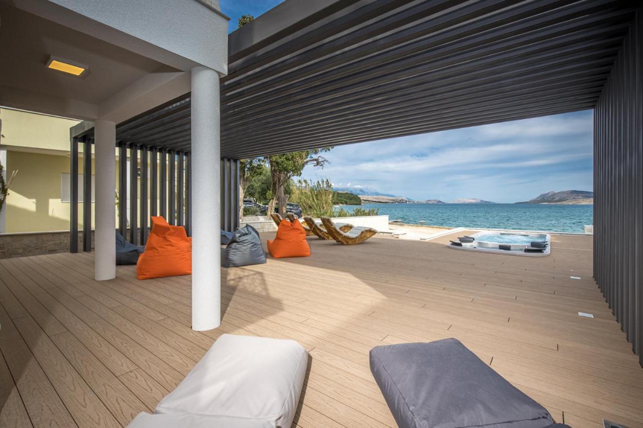 Villafux Zrce Novalja - Direkt Am Strand Caska Exterior photo