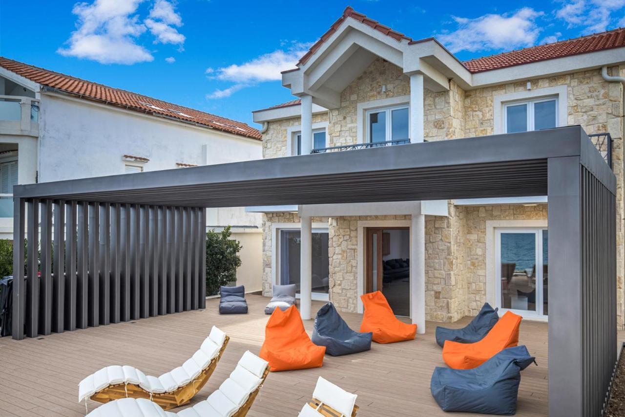 Villafux Zrce Novalja - Direkt Am Strand Caska Exterior photo